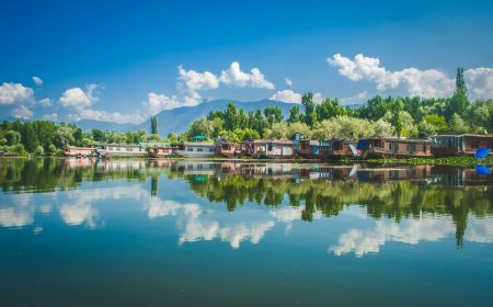 How to Plan a 7-Day Kashmir Tour Package for First-Time Travelers